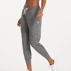 Vuori Women's Heather Gray Joggers